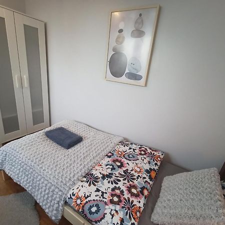 Lemuria Przytulny Pokoj Chojnowska Legnica Bagian luar foto